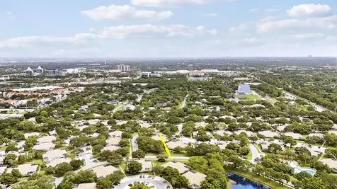 10301 Chapman Oak Court Palm Beach Gardens FL 33410