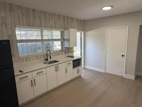 720 NE 7th Street Hallandale Beach FL 33009