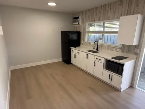 720 NE 7th Street Hallandale Beach FL 33009