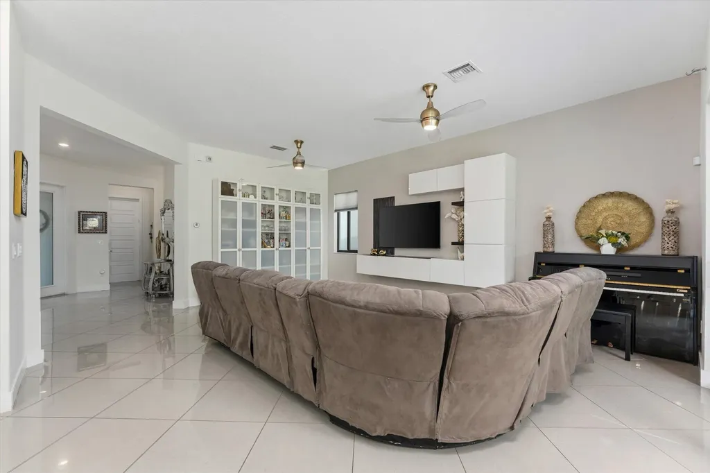 10765 Windward Street Parkland FL 33076