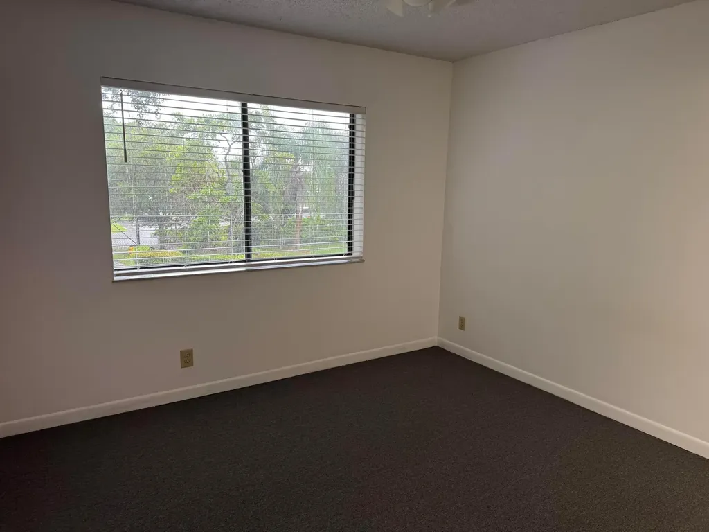 8803-8811 NW 35th Street Coral Springs FL 33065