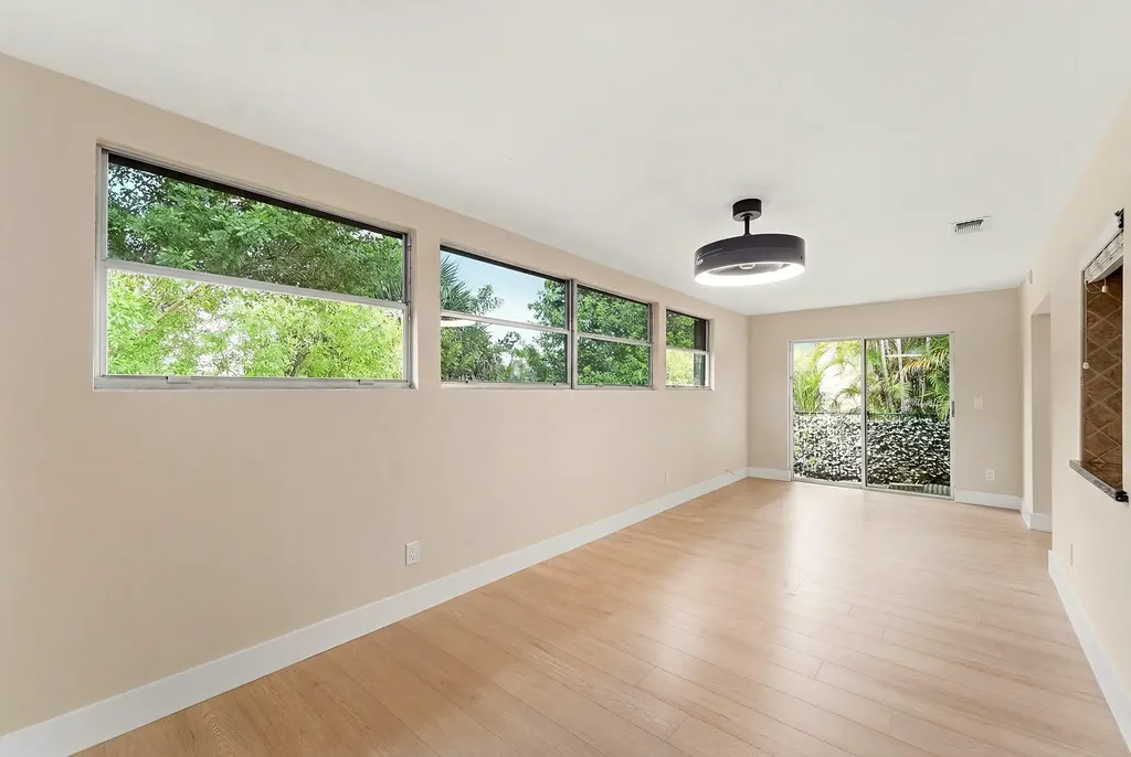22267 SW 57th Avenue Boca Raton FL 33428