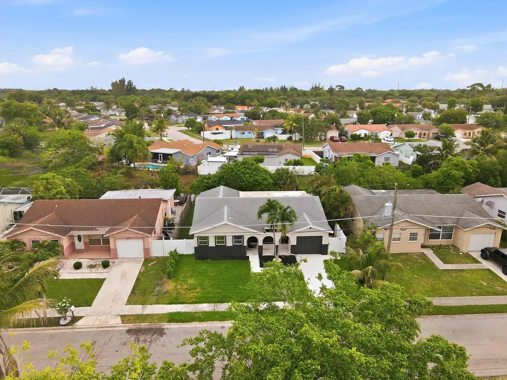 22267 SW 57th Avenue Boca Raton FL 33428