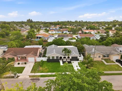 22267 SW 57th Avenue Boca Raton FL 33428