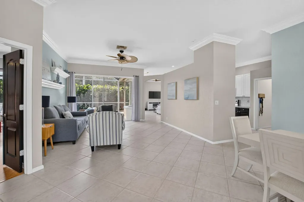 1365 E Barwick Ranch Circle Delray Beach FL 33445