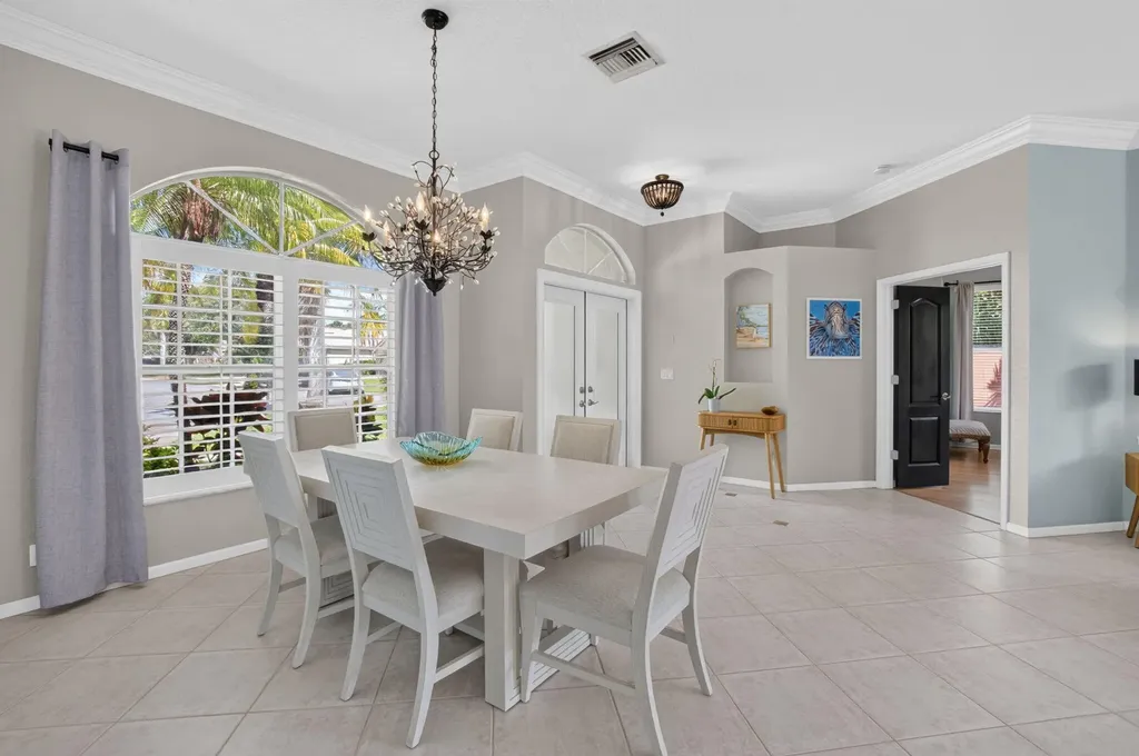 1365 E Barwick Ranch Circle Delray Beach FL 33445