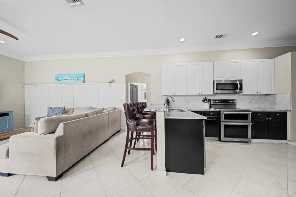 1365 E Barwick Ranch Circle Delray Beach FL 33445