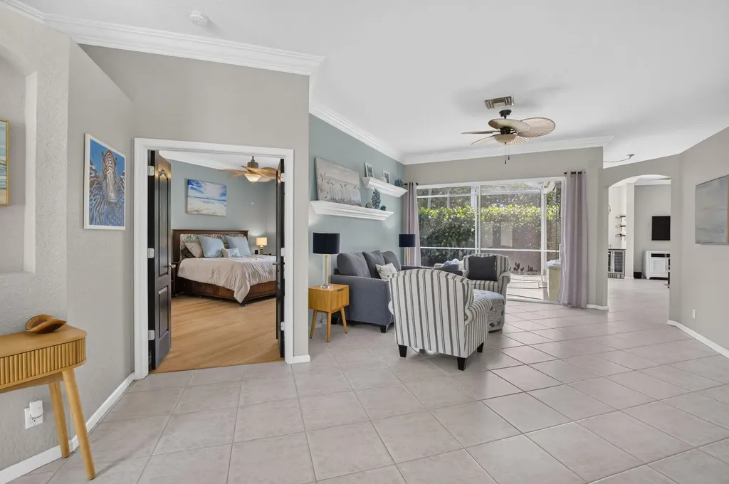 1365 E Barwick Ranch Circle Delray Beach FL 33445
