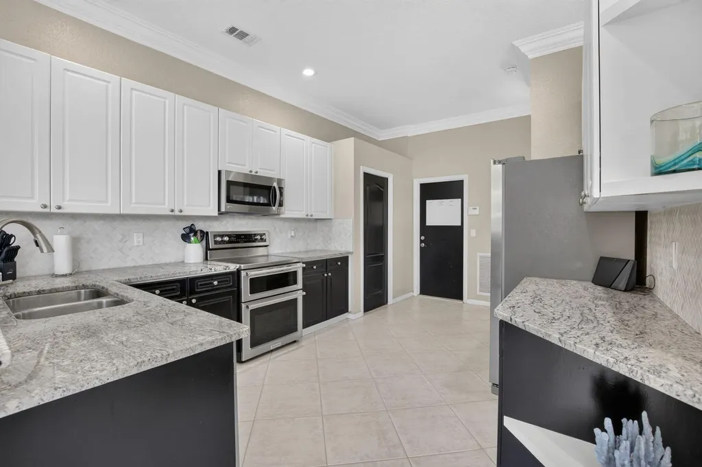 1365 E Barwick Ranch Circle Delray Beach FL 33445