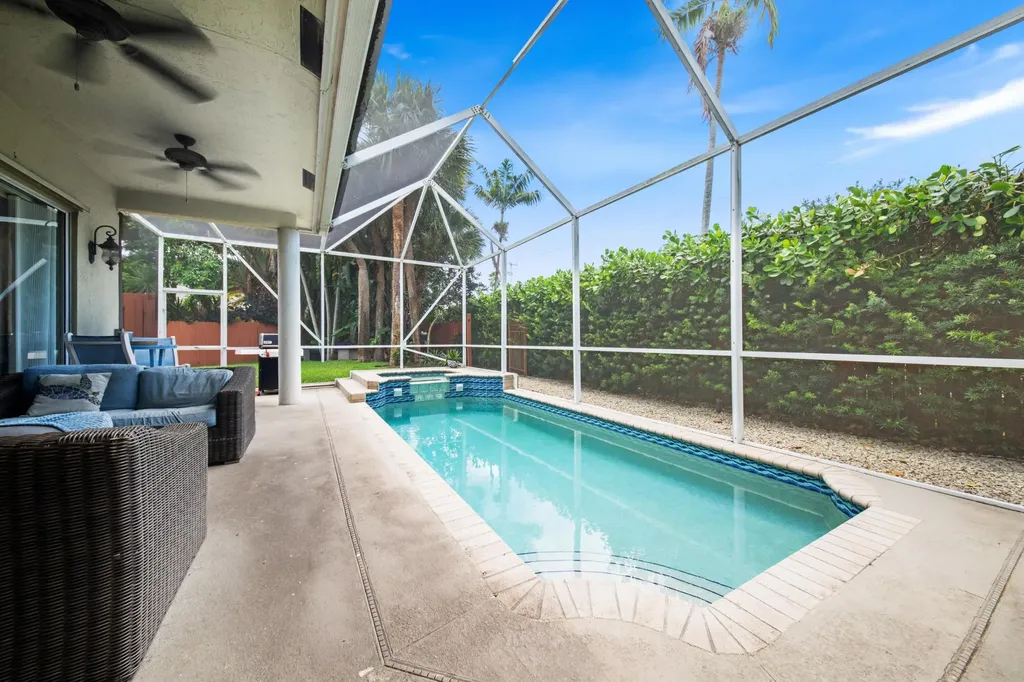 1365 E Barwick Ranch Circle Delray Beach FL 33445