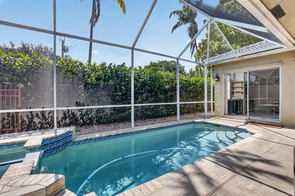1365 E Barwick Ranch Circle Delray Beach FL 33445