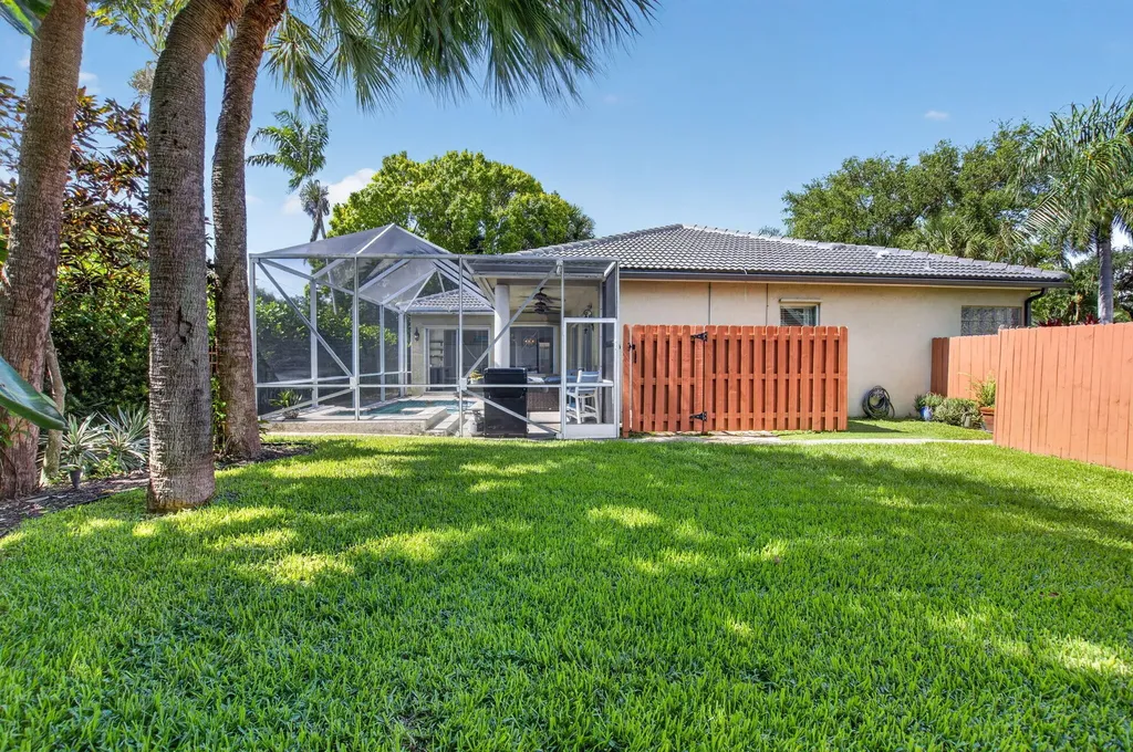 1365 E Barwick Ranch Circle Delray Beach FL 33445