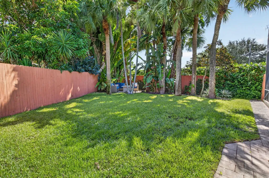 1365 E Barwick Ranch Circle Delray Beach FL 33445