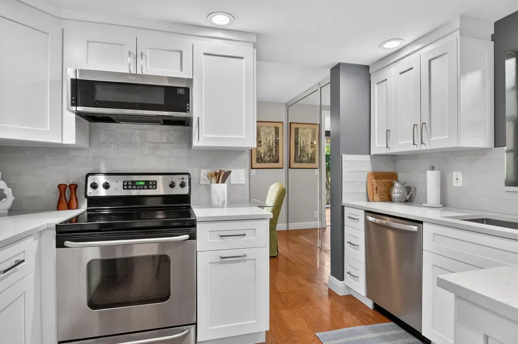 7913 La Mirada Drive Boca Raton FL 33433