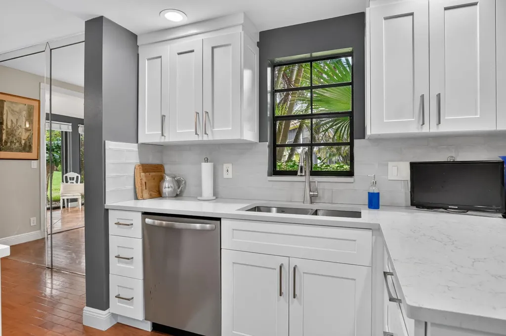 7913 La Mirada Drive Boca Raton FL 33433