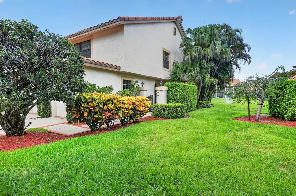 7913 La Mirada Drive Boca Raton FL 33433