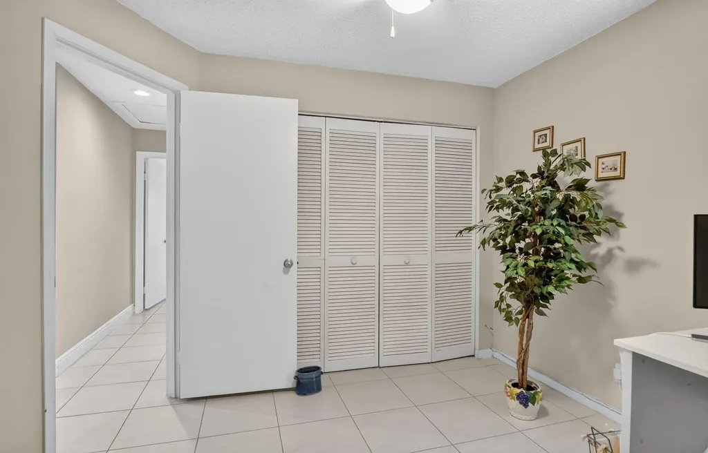 7913 La Mirada Drive Boca Raton FL 33433