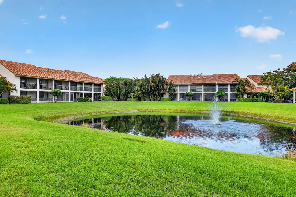 7913 La Mirada Drive Boca Raton FL 33433