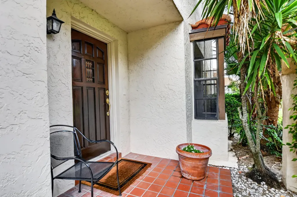 7913 La Mirada Drive Boca Raton FL 33433