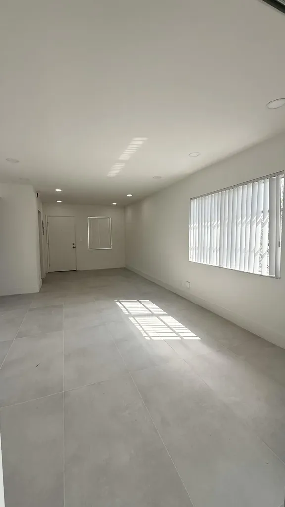 6505 Winfield Boulevard Margate FL 33063