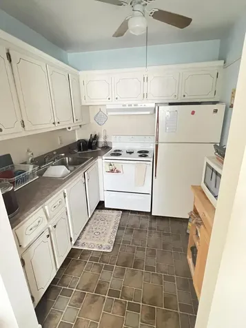 165 Easthampton G West Palm Beach FL 33417