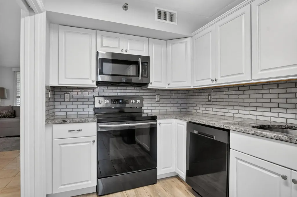 7225 Promenade Drive Boca Raton FL 33433