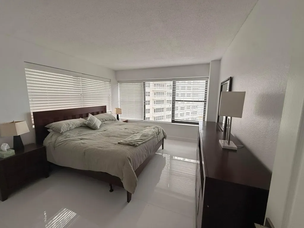3800 Galt Ocean Drive Fort Lauderdale FL 33308