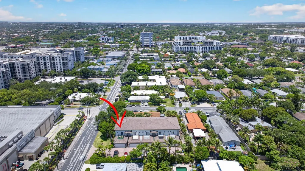 2505 NE 2nd Street Pompano Beach FL 33062