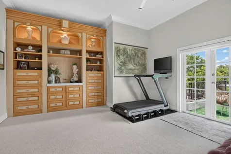 2505 NE 2nd Street Pompano Beach FL 33062