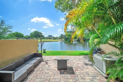 740 E Coco Plum Circle Plantation FL 33324