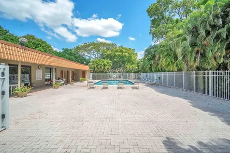 740 E Coco Plum Circle Plantation FL 33324