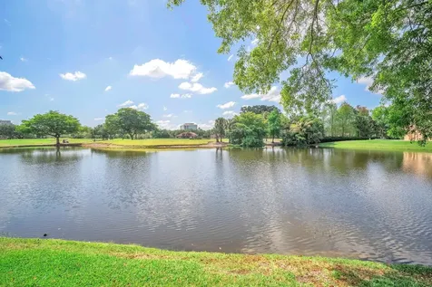 740 E Coco Plum Circle Plantation FL 33324