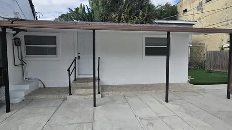 425 Ardmore Road West Palm Beach FL 33401