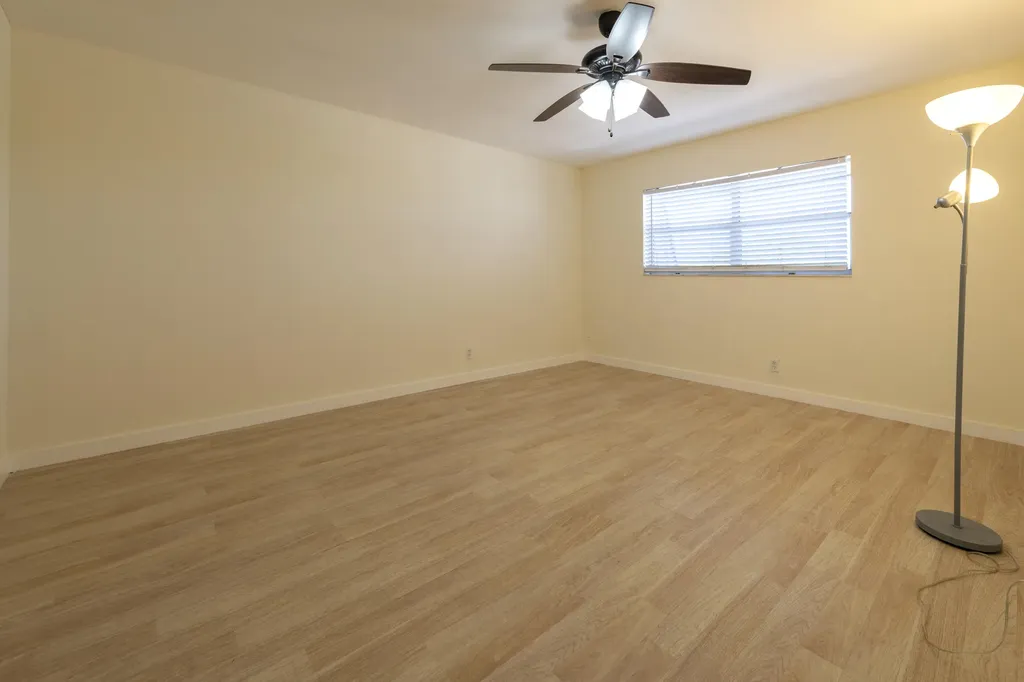 6061 N Falls Circle Drive Lauderhill FL 33319