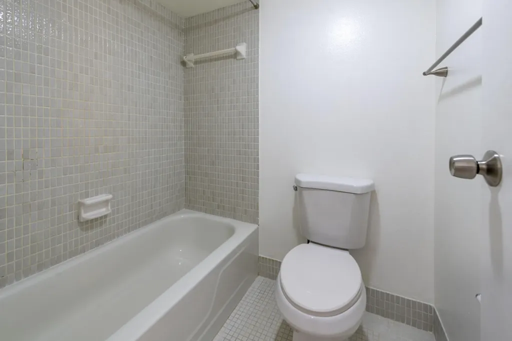 6061 N Falls Circle Drive Lauderhill FL 33319