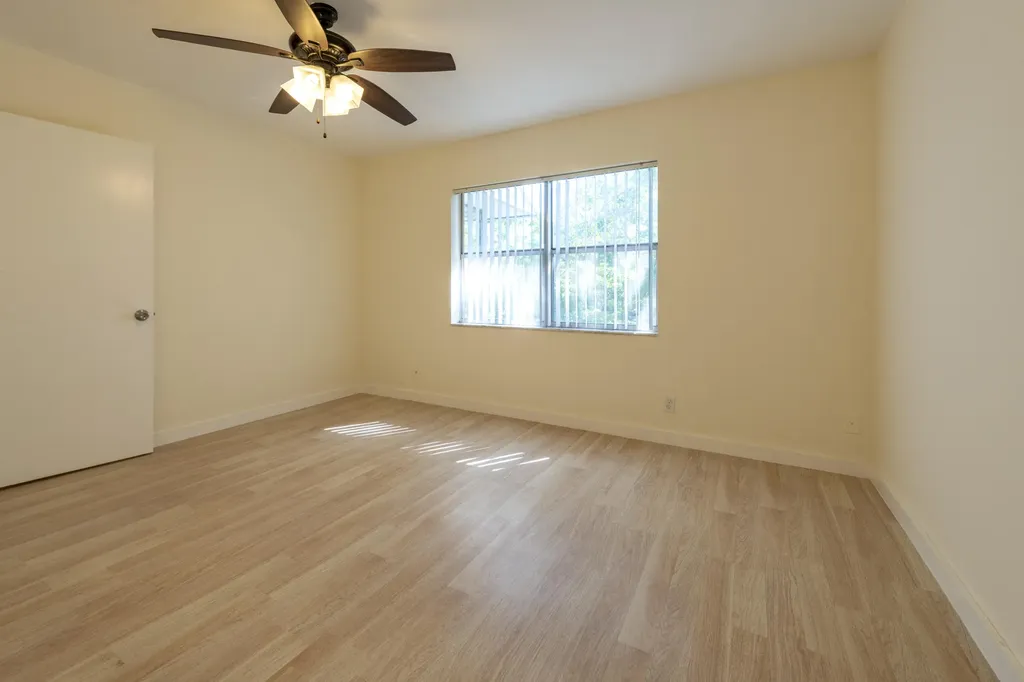 6061 N Falls Circle Drive Lauderhill FL 33319