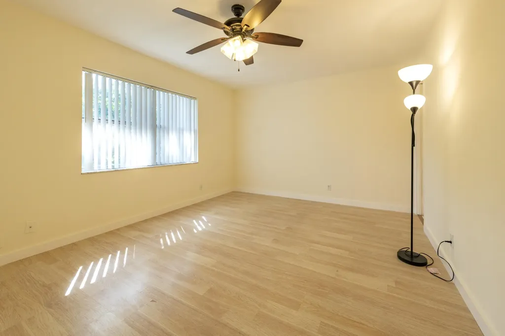 6061 N Falls Circle Drive Lauderhill FL 33319