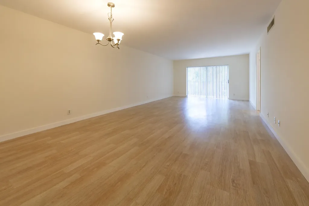 6061 N Falls Circle Drive Lauderhill FL 33319