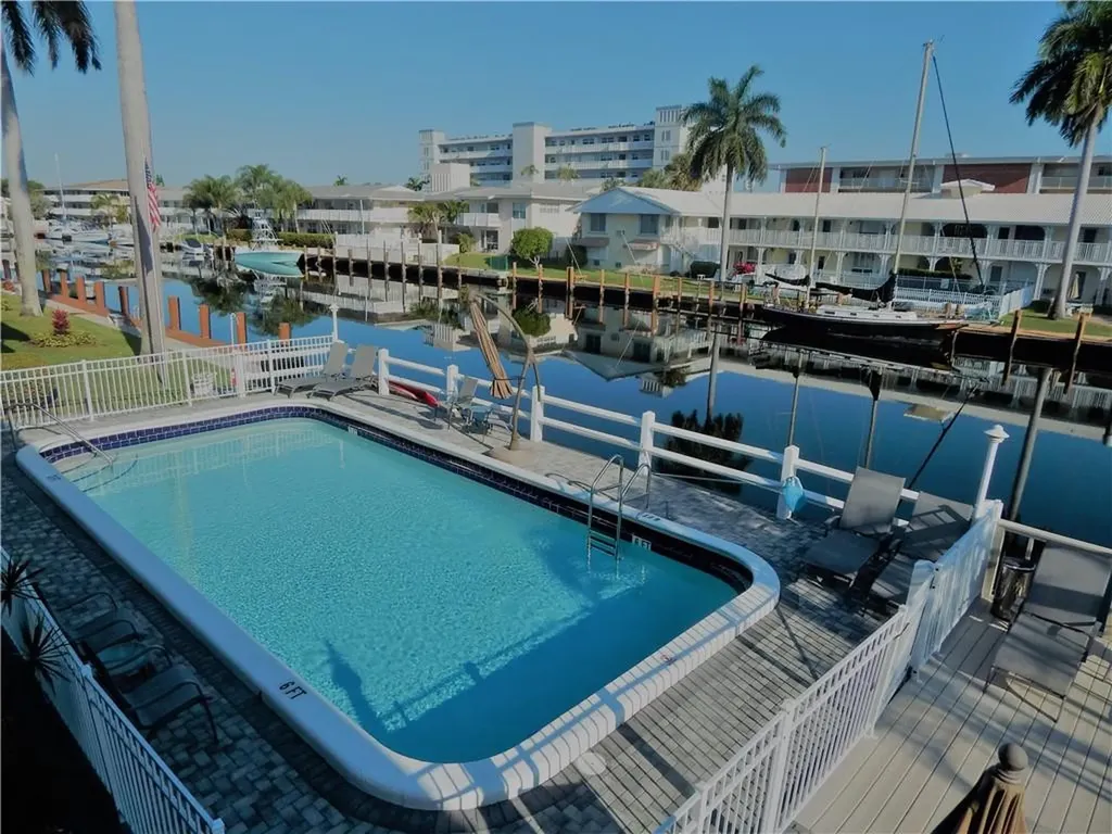 2841 NE 32nd Street Fort Lauderdale FL 33306