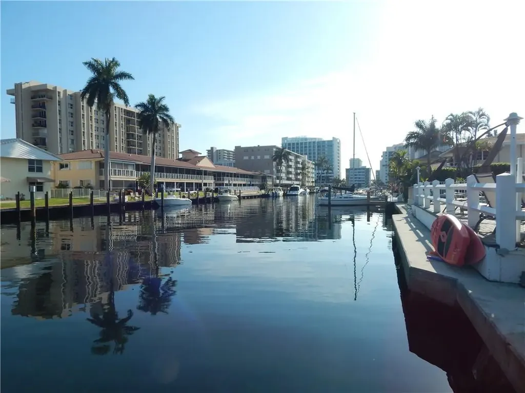 2841 NE 32nd Street Fort Lauderdale FL 33306