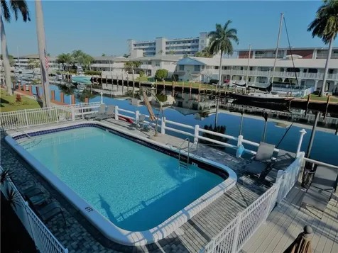 2841 NE 32nd Street Fort Lauderdale FL 33306