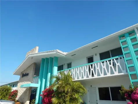 2841 NE 32nd Street Fort Lauderdale FL 33306