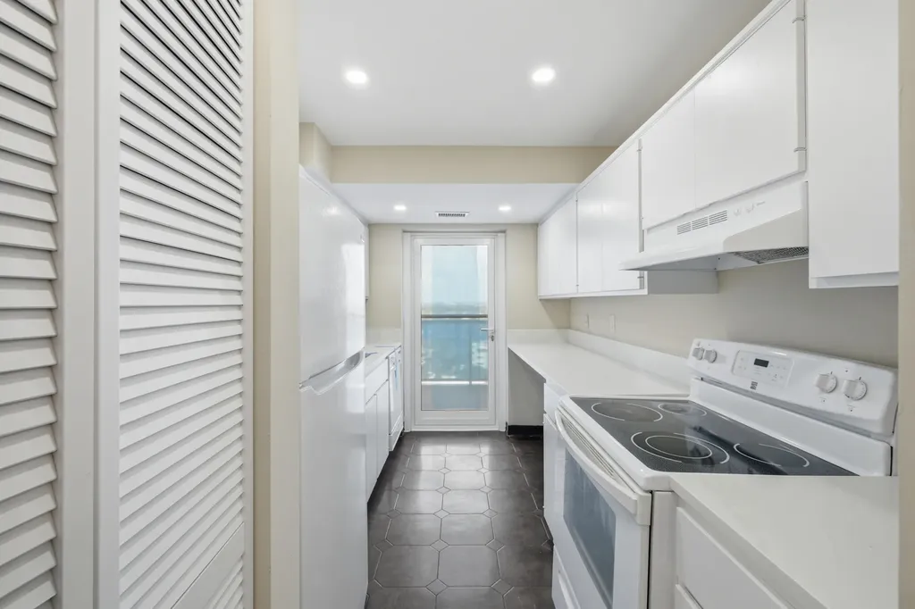 2841 N Ocean Boulevard Fort Lauderdale FL 33308