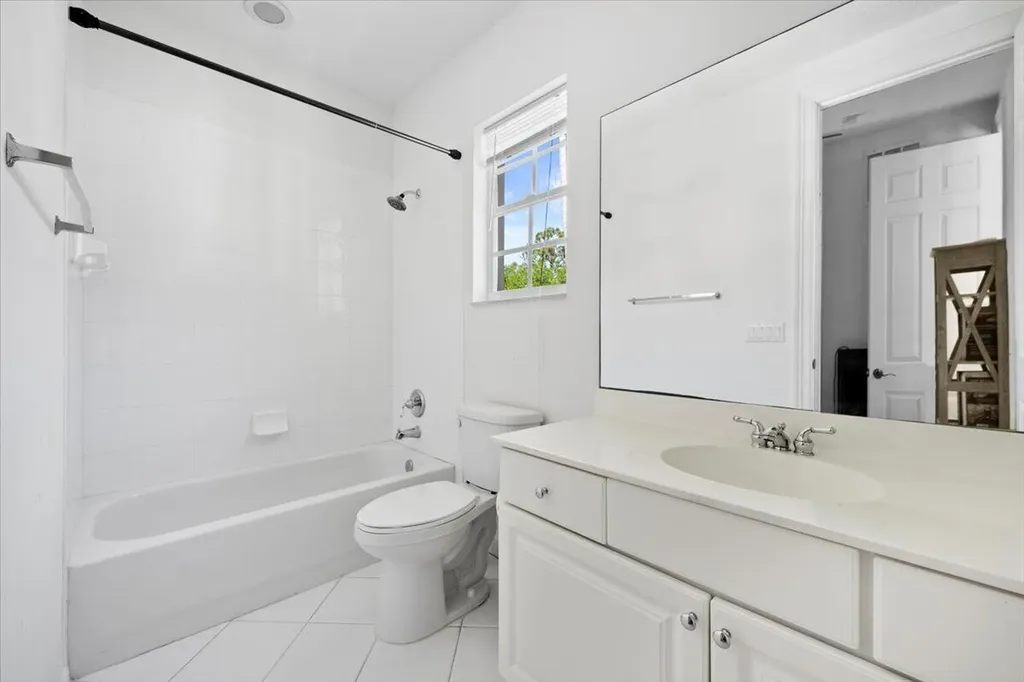 956 Mill Creek Drive Palm Beach Gardens FL 33410