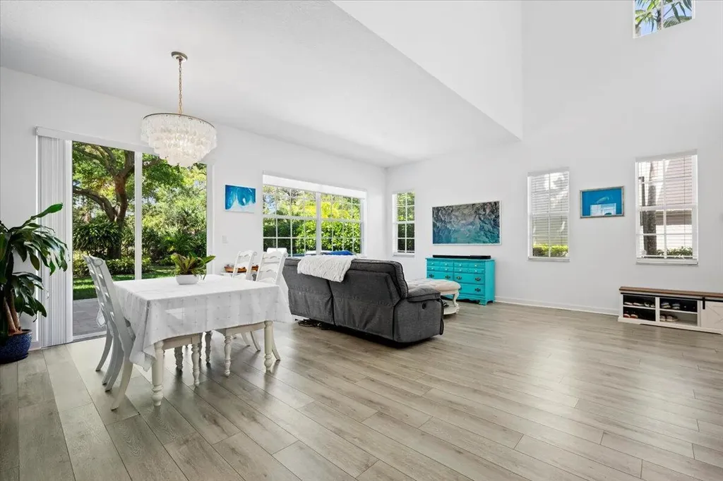 956 Mill Creek Drive Palm Beach Gardens FL 33410