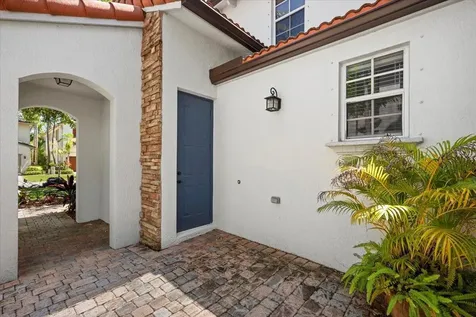 956 Mill Creek Drive Palm Beach Gardens FL 33410