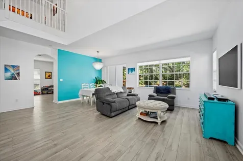 956 Mill Creek Drive Palm Beach Gardens FL 33410