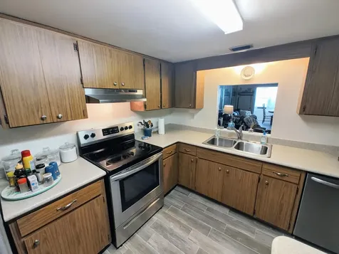 2302 Sunrise Boulevard Fort Pierce FL 34982