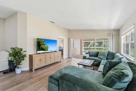 8457 SE Retreat Drive Hobe Sound FL 33455