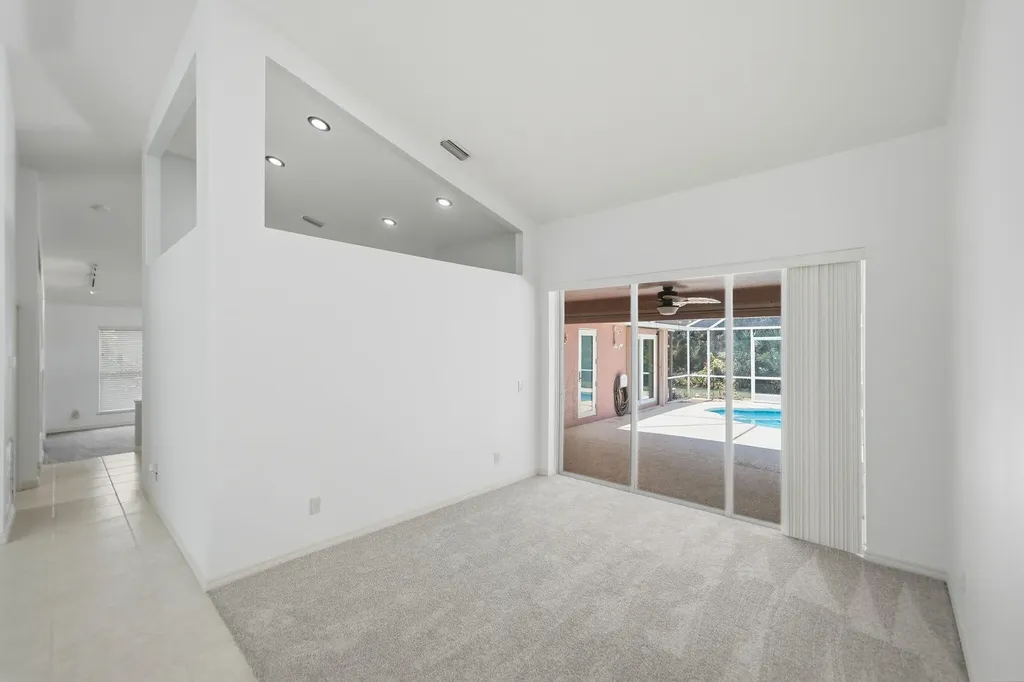 214 SW Fernleaf Trail Port St Lucie FL 34953